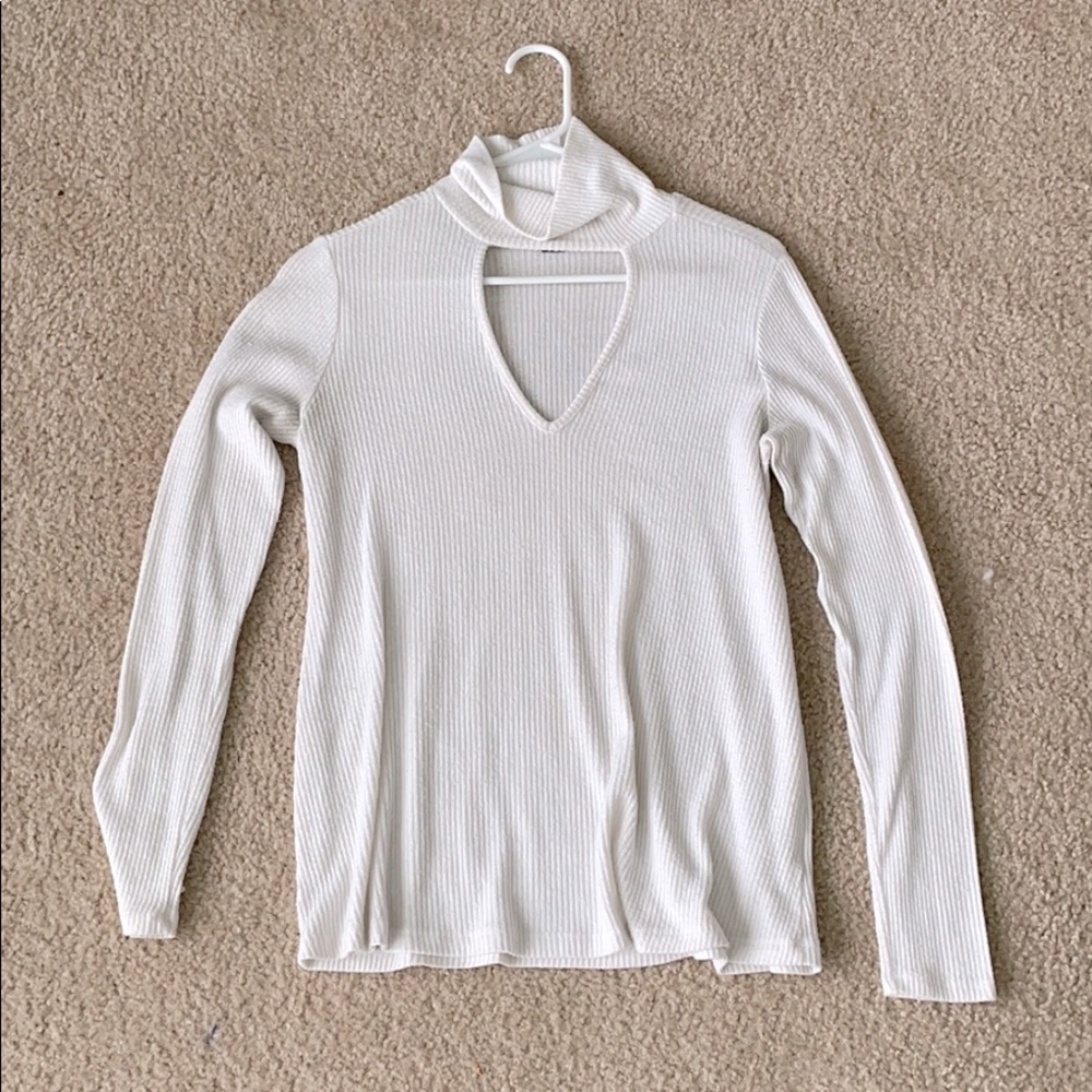 Forever 21 turtleneck cut out sweater